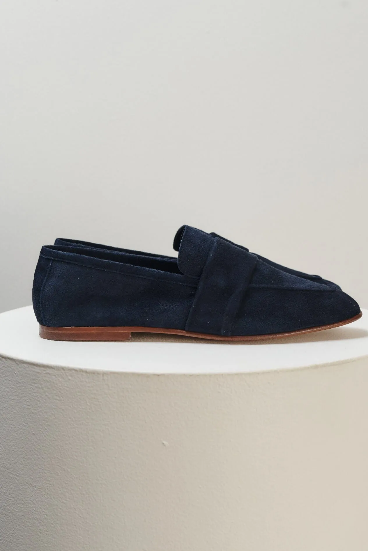 Art. 06 Loafer in Suede Navy