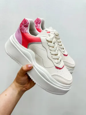 Daphne Sneakers