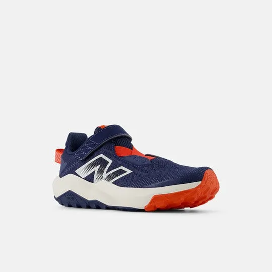 DynaSoft Nitrel v6 Bungee with Top Strap Trail Shoe - NB Navy with Neo Flame and Sea Salt