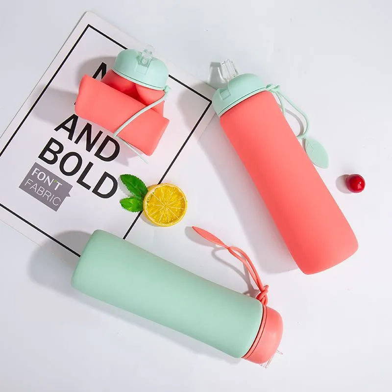 Foldable silicone water bottle