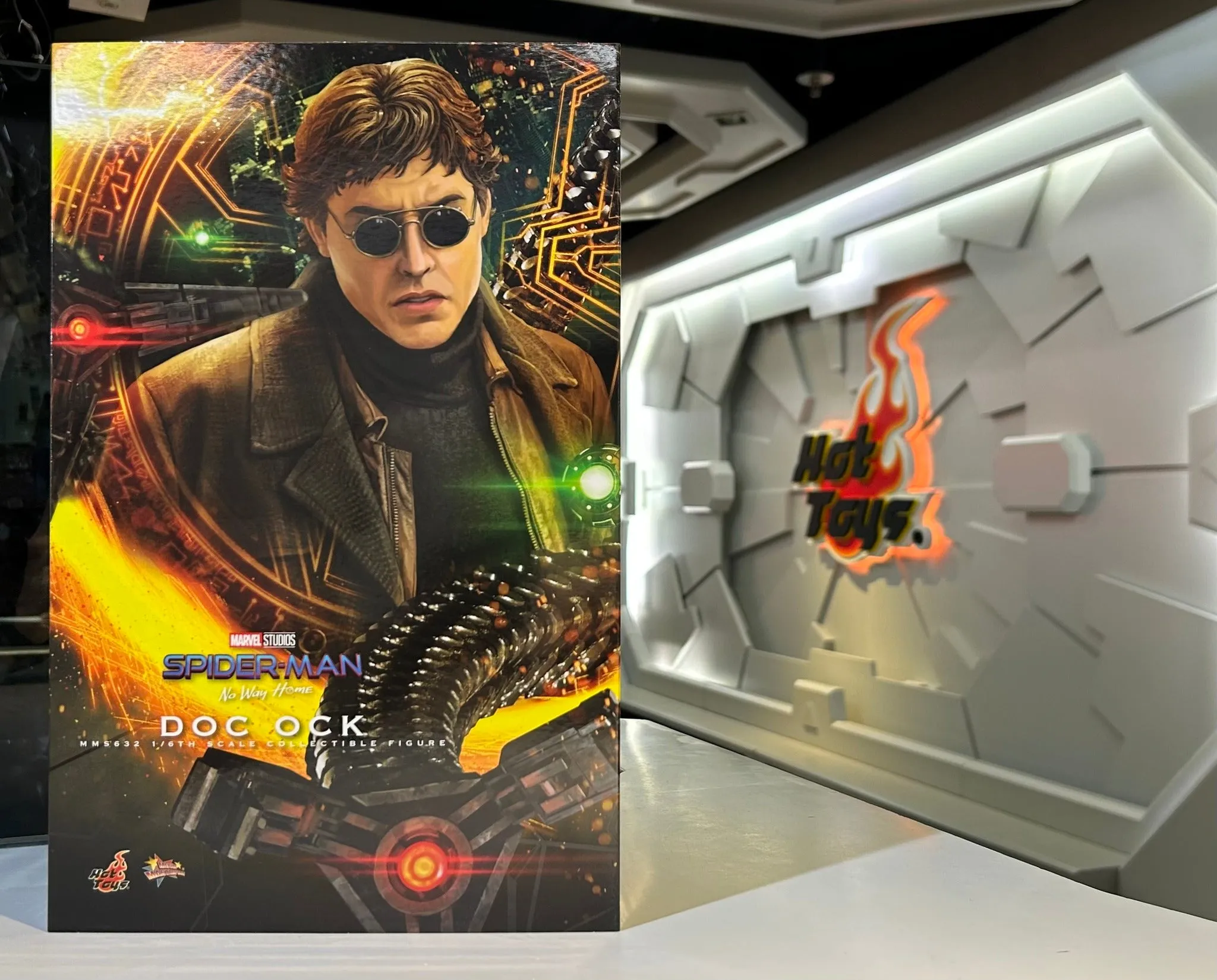 Hottoys Hot Toys 1/6 Scale MMS632 MMS 632  Spider-Man: No Way Home - Doc Ock Doctor Octopus (Collector Edition) Action Figure NEW