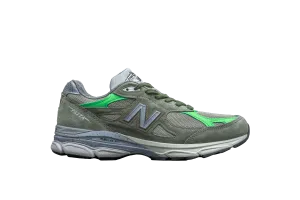 New Balance 990 v3 Patta Keep Your Family Close M990PP3