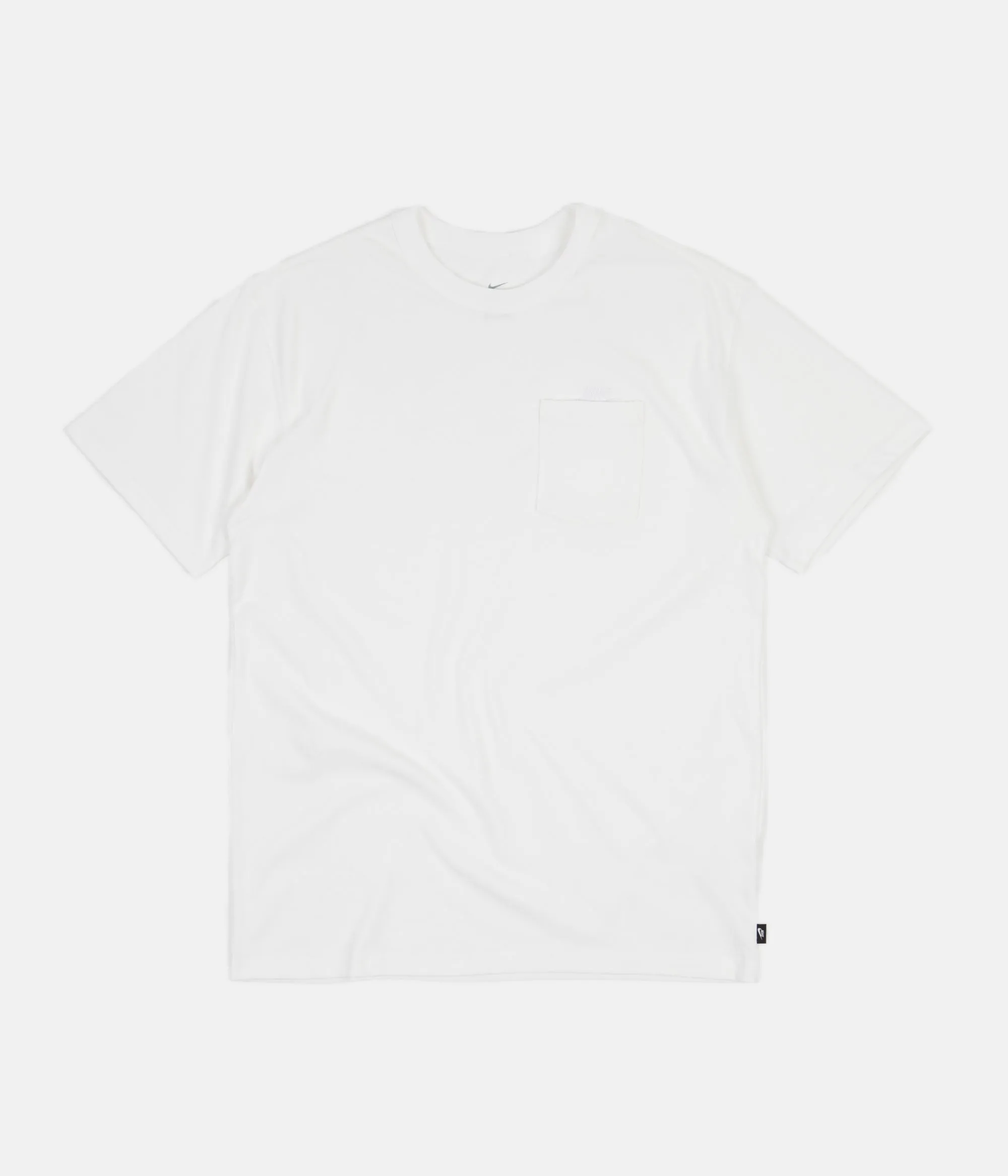 Nike Premium Essential Pocket T-Shirt - White / White