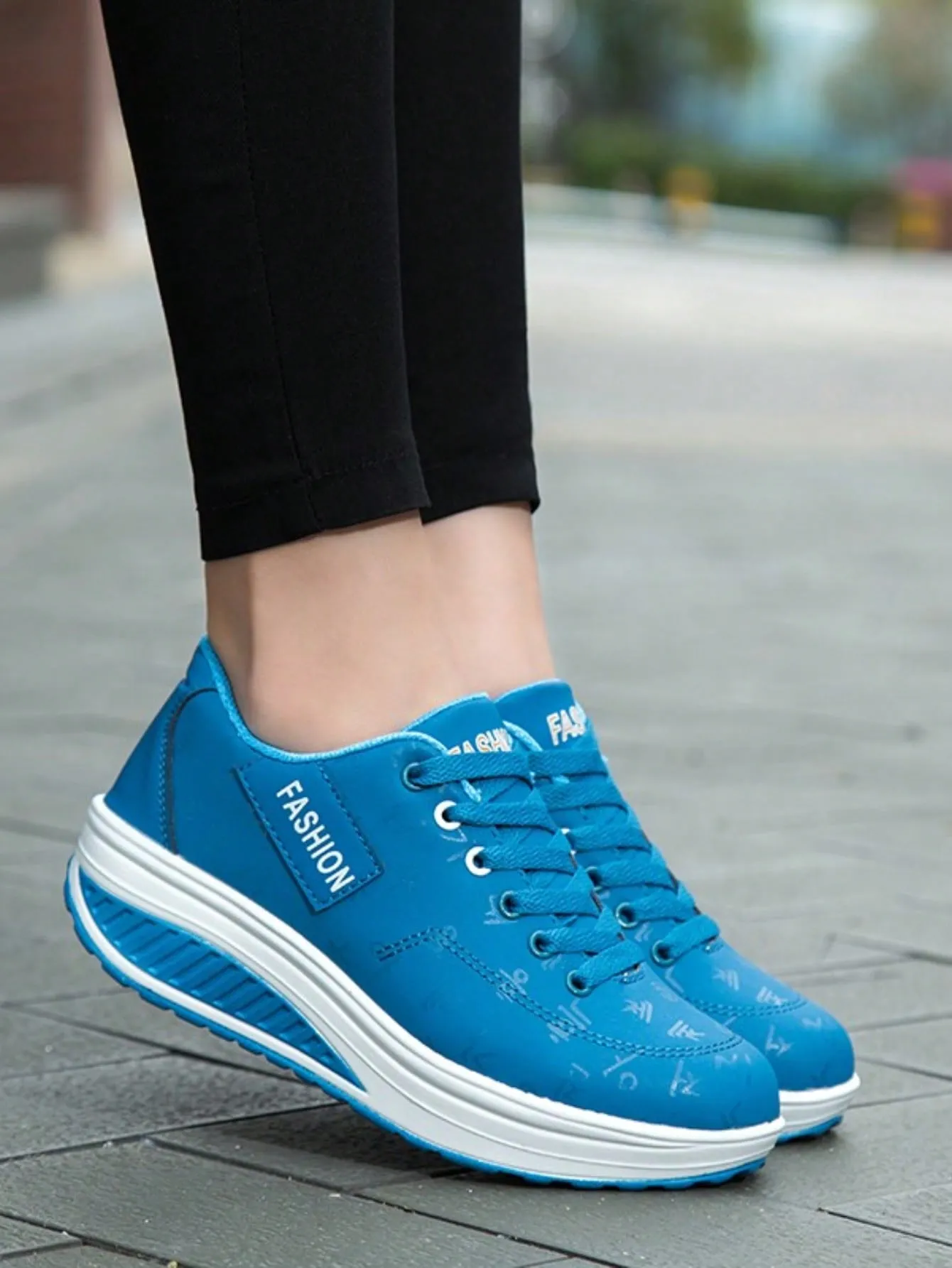 Women's Casual Rocking Shoes, Ultralight Sole Lace Up Letter Sneakers